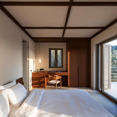 Amphitheatro Boutique Hotel