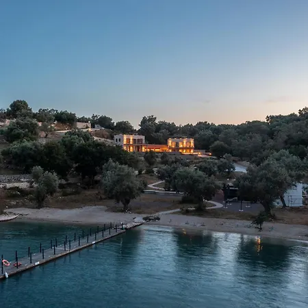 Hotel Amphitheatro Boutique Katomerion