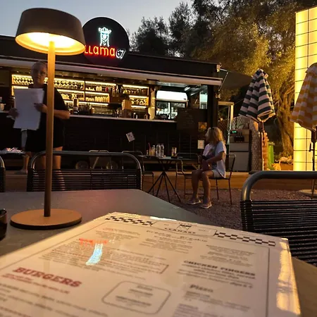 Amphitheatro Boutique