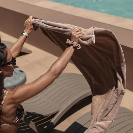 Amphitheatro Boutique Katomerion