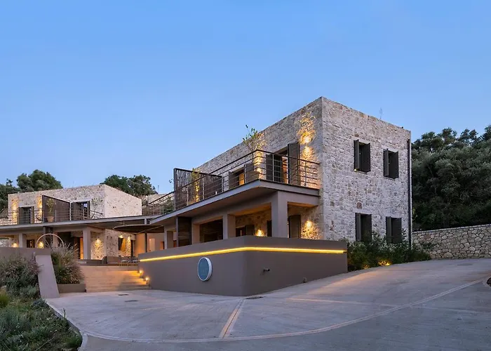 Amphitheatro Boutique Hotel Katomerion