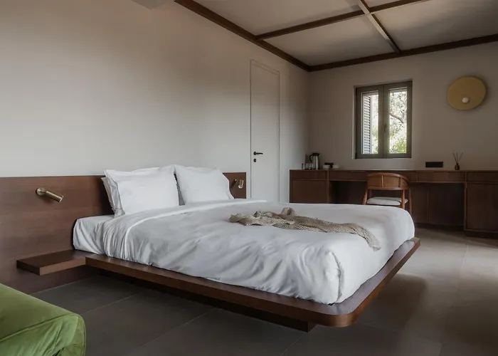 Amphitheatro Boutique Hotel *